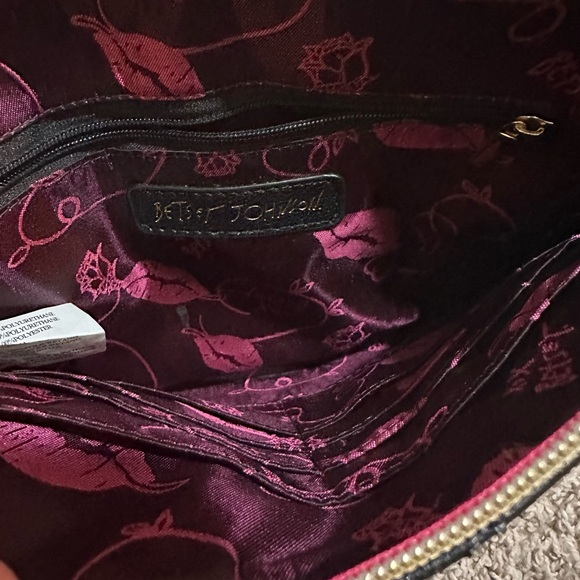 Betsey Johnson Meow Cat Wristlet - Picture 4 of 5